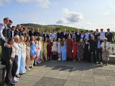 10th_grade_graduation
